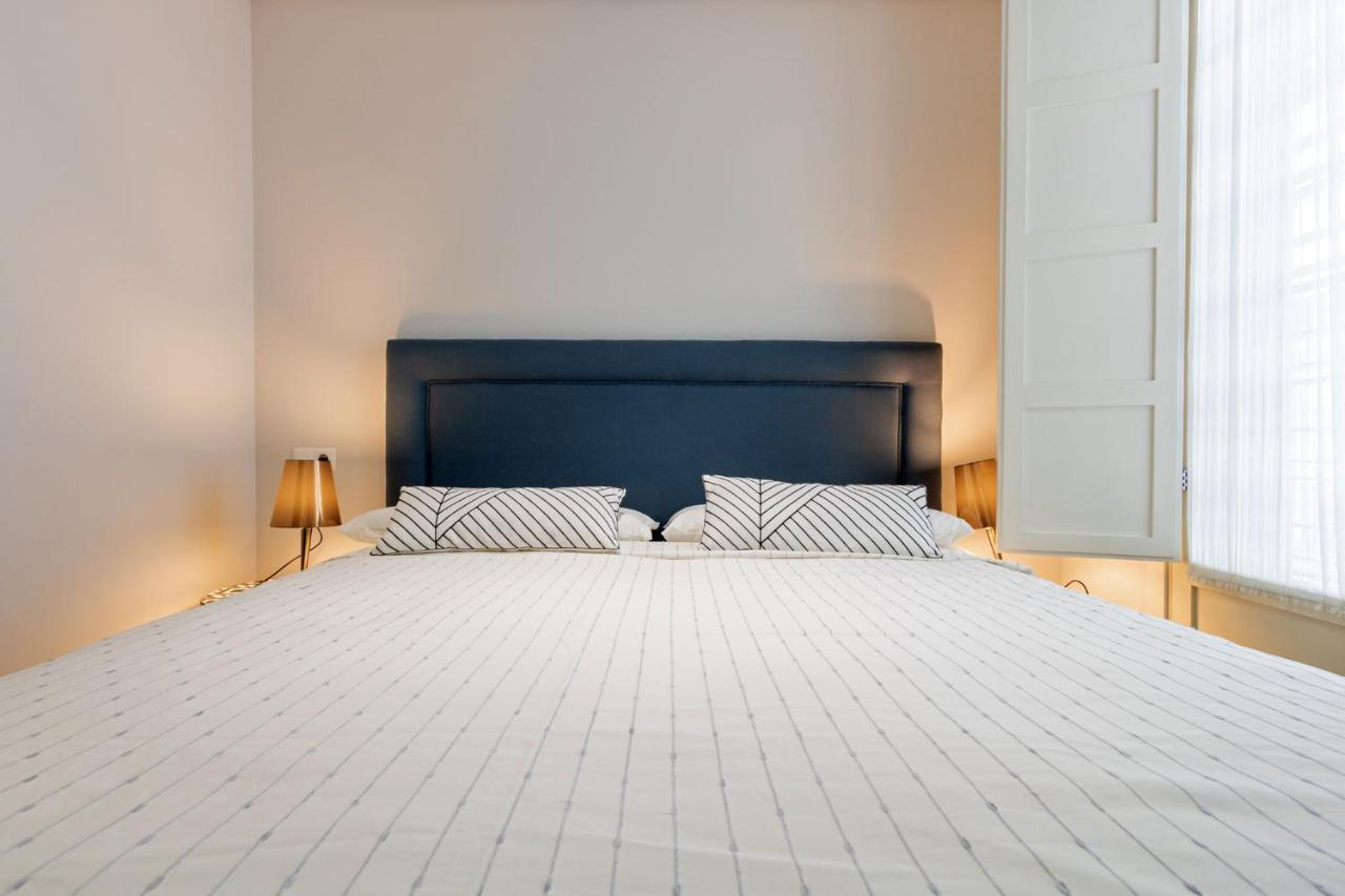 Alkazar Gardens Old Town 6 Pax Apartment Sevilla Exterior foto