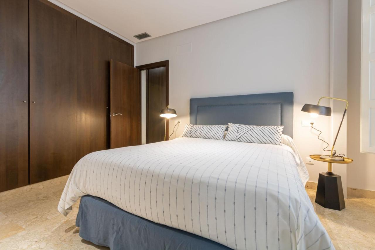 Alkazar Gardens Old Town 6 Pax Apartment Sevilla Exterior foto