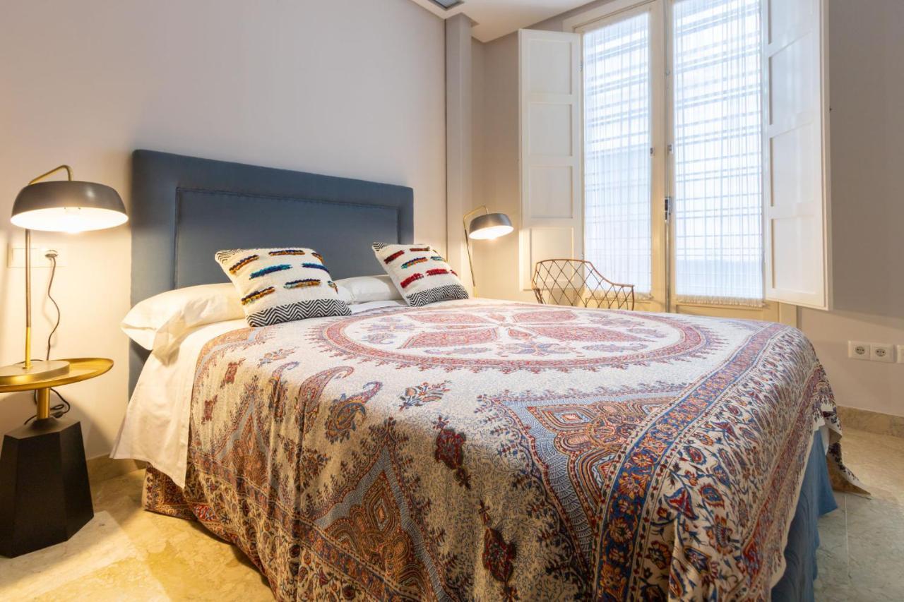 Alkazar Gardens Old Town 6 Pax Apartment Sevilla Exterior foto